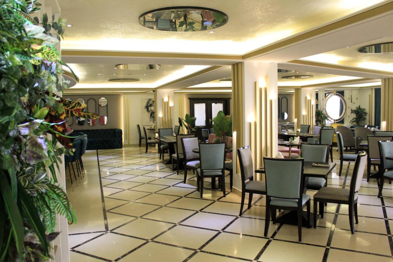 Boulevard Palace Hotel Monrovia Exterior photo